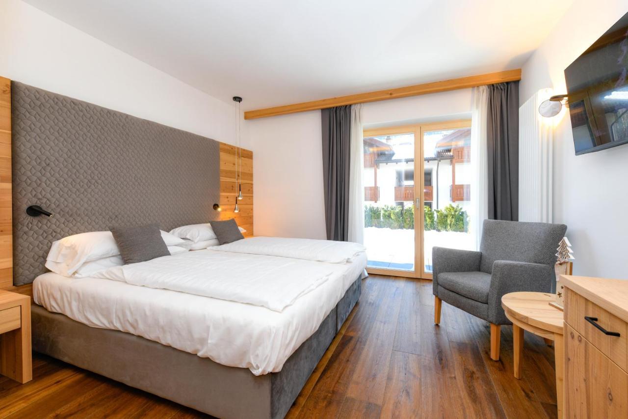 Bepy Hotel Garni Giustino Exterior photo