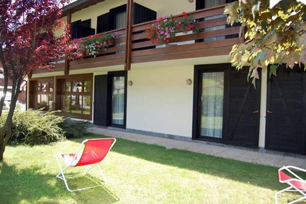Bepy Hotel Garni Giustino Exterior photo