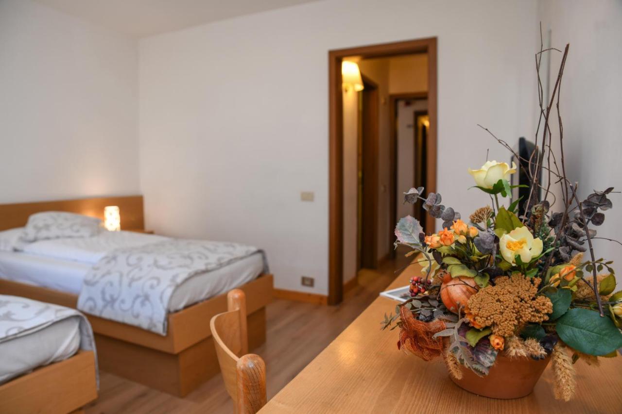 Bepy Hotel Garni Giustino Room photo